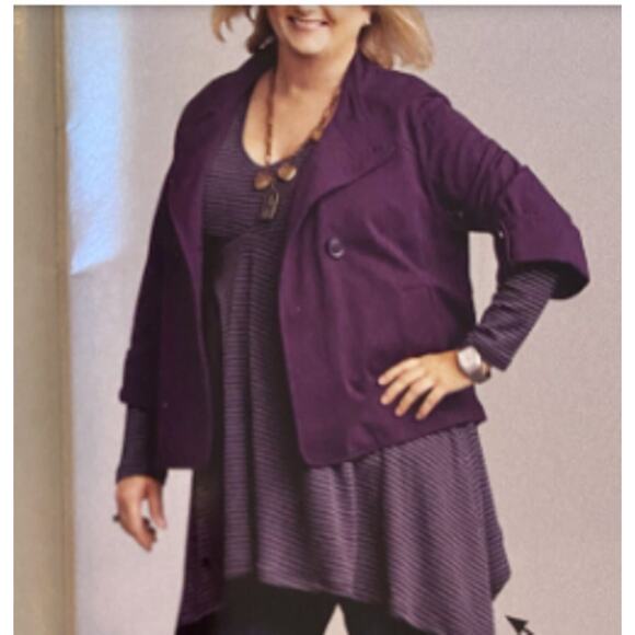 Cabi Double-Breasted Cropped Fall Swing Stand Collar Jacket Women M Purple Plum - Picture 5 of 14